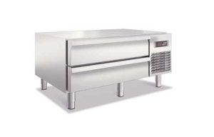 یخچال زیر گریل