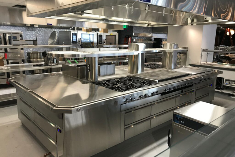تجهیز مدرن آشپزخانه صنعتی